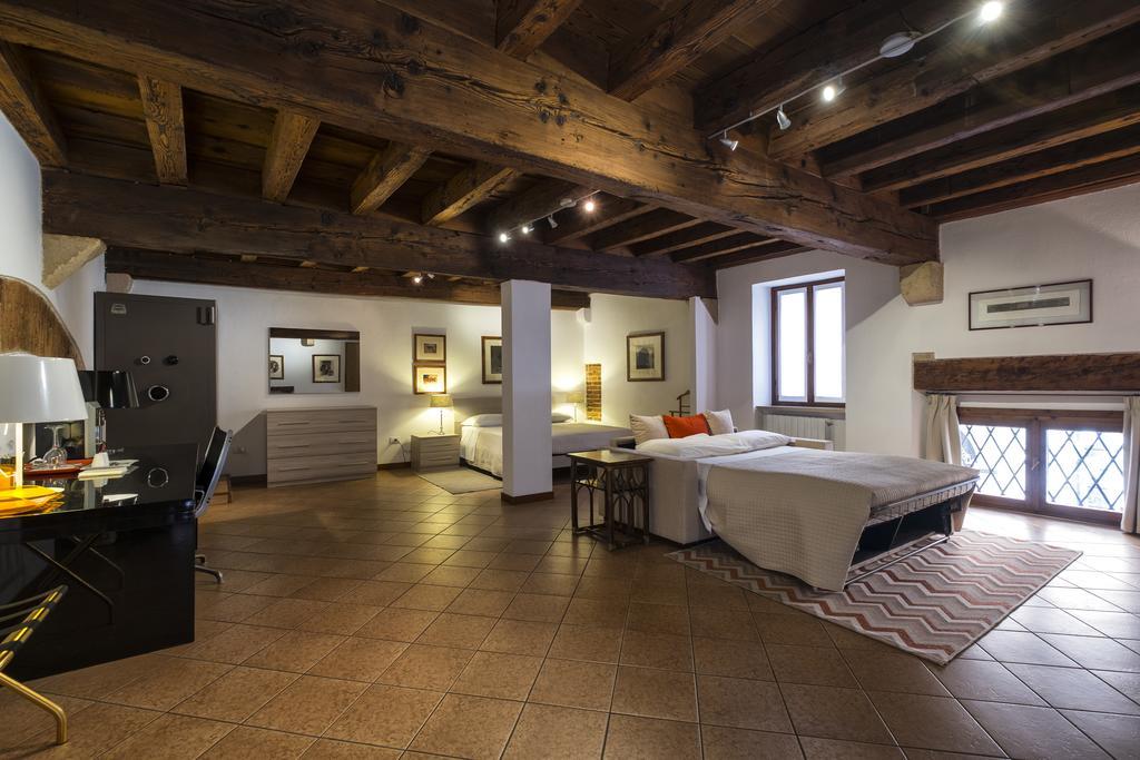 Bed and Breakfast Diaz 18 Werona Zewnętrze zdjęcie